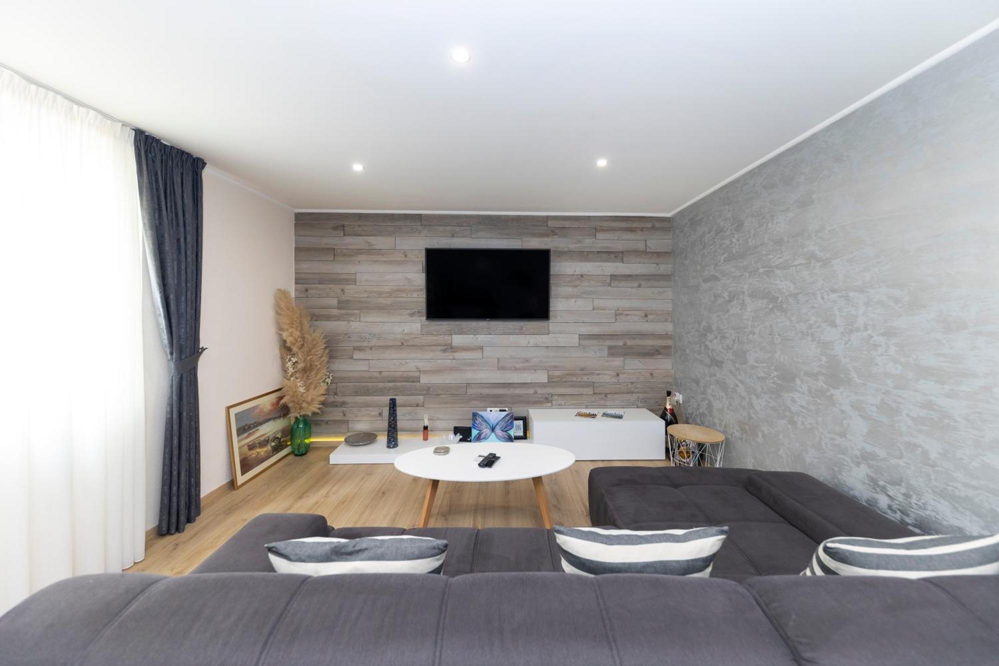 Nikky 2Br Apt. In Old Town Centre Ζαντάρ Εξωτερικό φωτογραφία